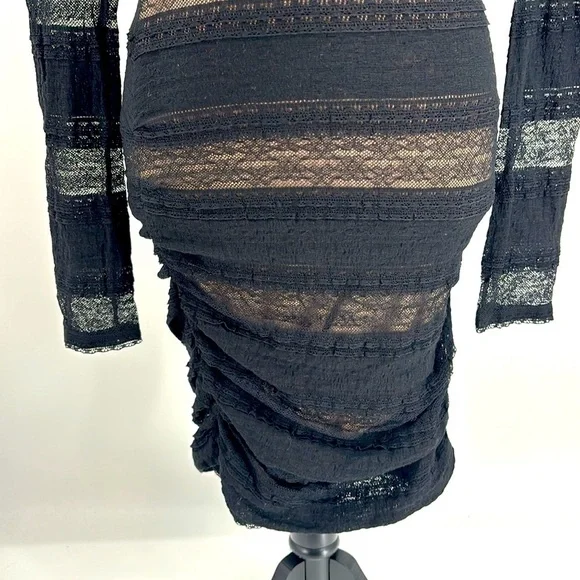 NWT BCBG black lace , nude lined long sleeve midi dress size small Women